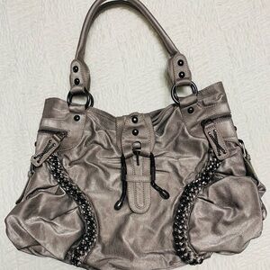 New without tags, Nicole Lee, silver, metallic shoulder bag